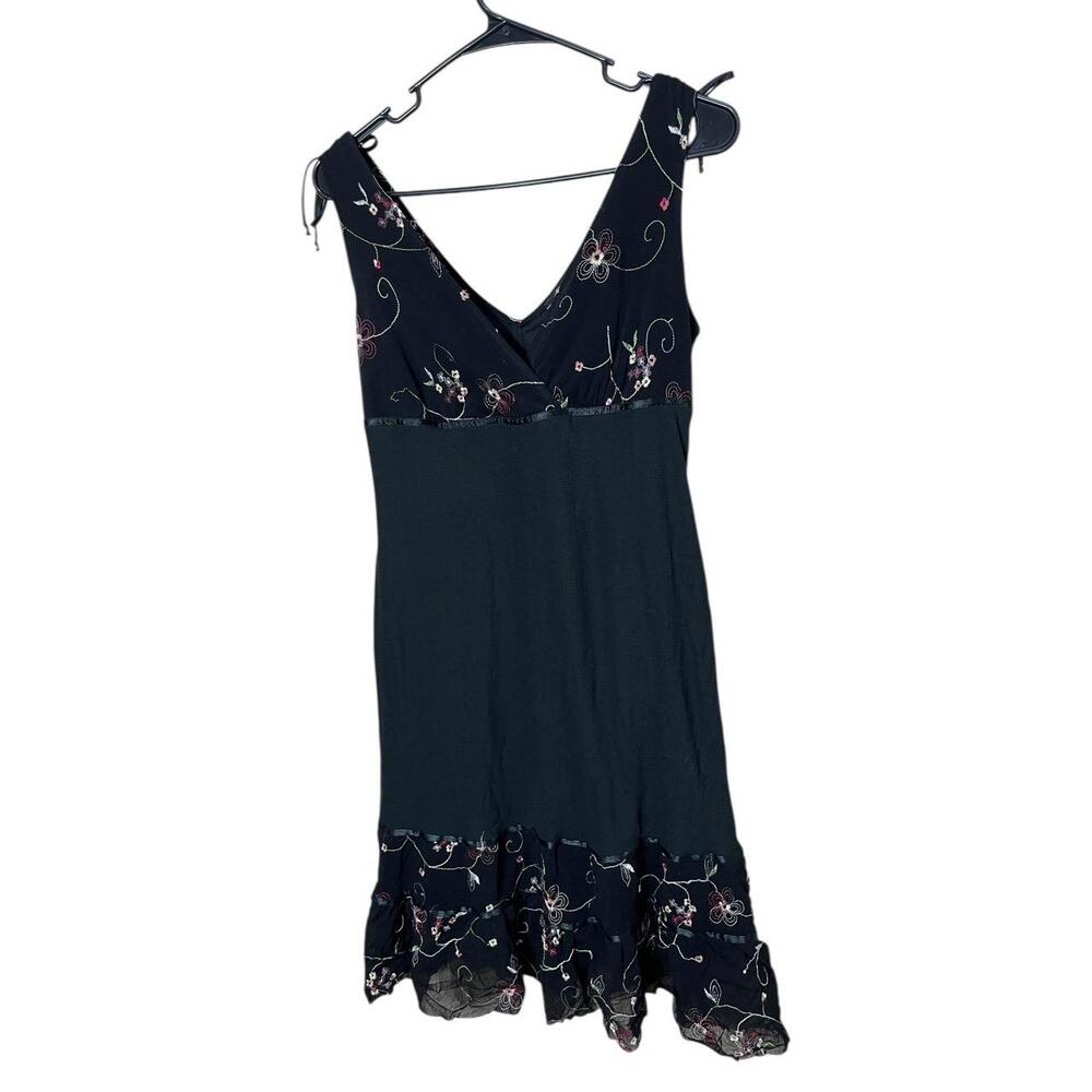 Vintage Rampage Black Floral Embroidery VNeck Ruffle Hem Tie Straps Dress 90s L
